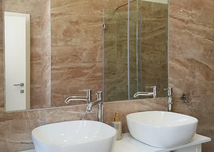 Best4stay Luxury 4* Split